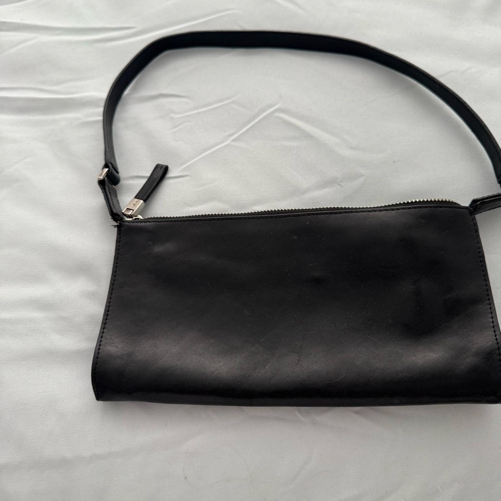 MONSAC Black Leather Zippered “envelope”
Style small purse pouch soft leather